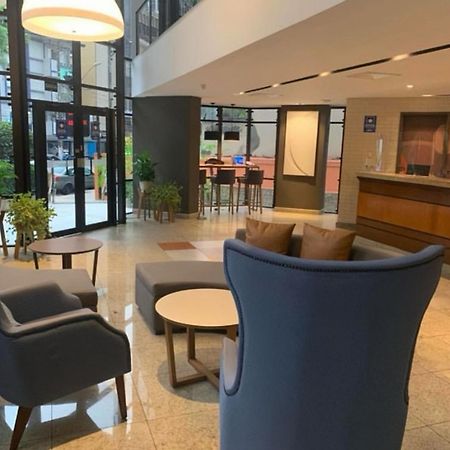 Flat No Hotel Cosmopolitan Com Estacionamento Gratis E Piscina Santos  Exterior foto